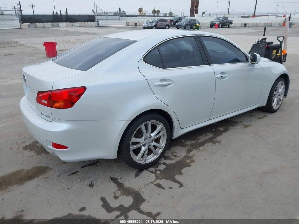 JTHBE262565005350 2006 LEXUS IS 350 photo no. 4