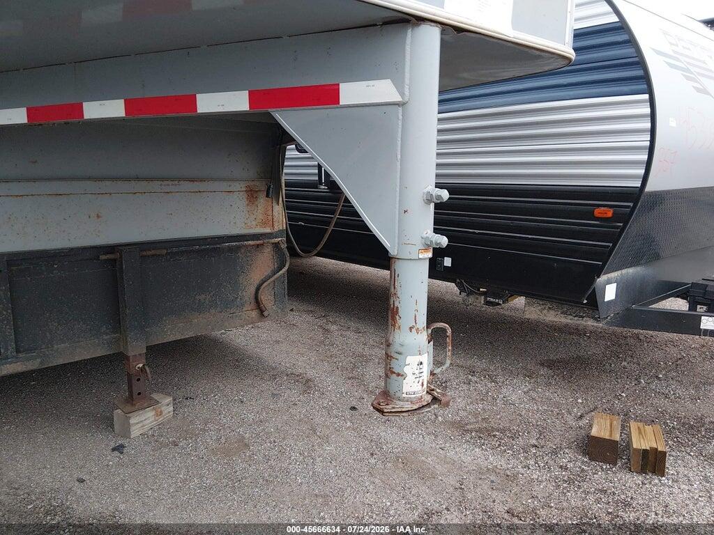 4D3SG322421009520 2002 * GOOSENECK TRAILER photo no. 7