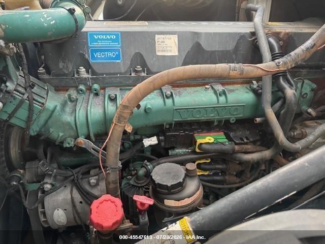 4V4NC9EJ69N285472 2009 VOLVO VN photo no. 10