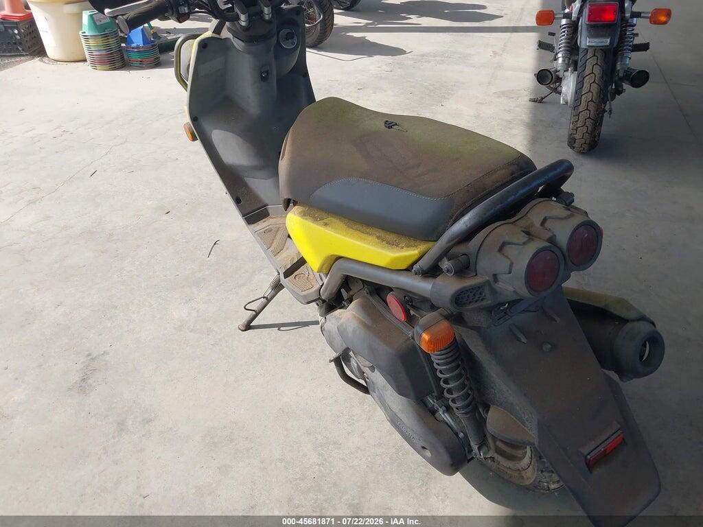 LPRSE48Y69A008245 2009 YAMAHA YW125 photo no. 3