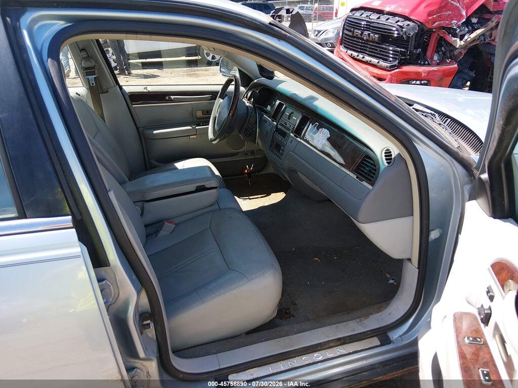 1LNHM82VX6Y629608 2006 LINCOLN TOWN CAR photo no. 5