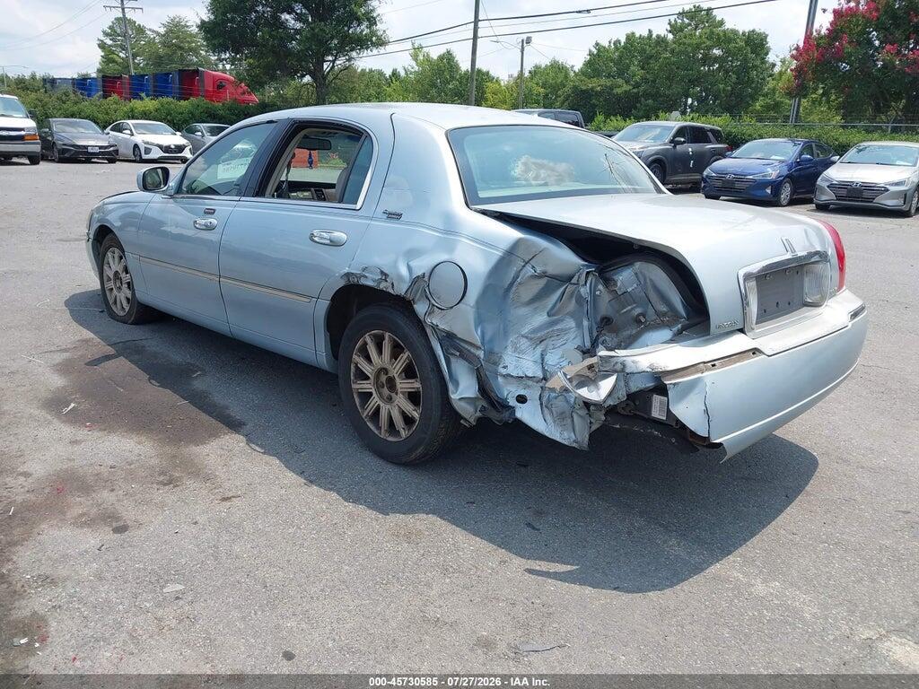 1LNHM82V86Y636041 2006 LINCOLN TOWN CAR photo no. 3