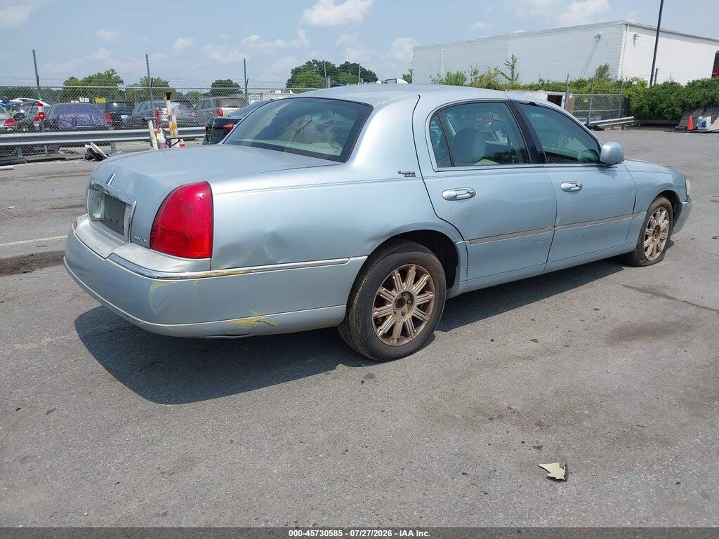 1LNHM82V86Y636041 2006 LINCOLN TOWN CAR photo no. 4