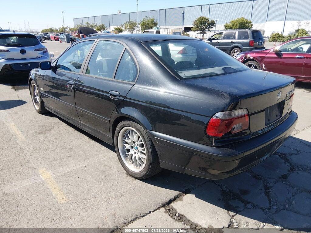 WBADT63492CH89941 2002 BMW 530IA photo no. 3