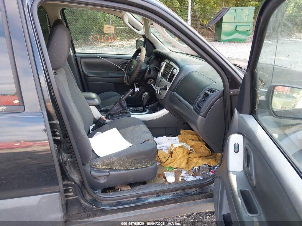 4F2YZ02Z96KM07123 2006 MAZDA TRIBUTE photo no. 5
