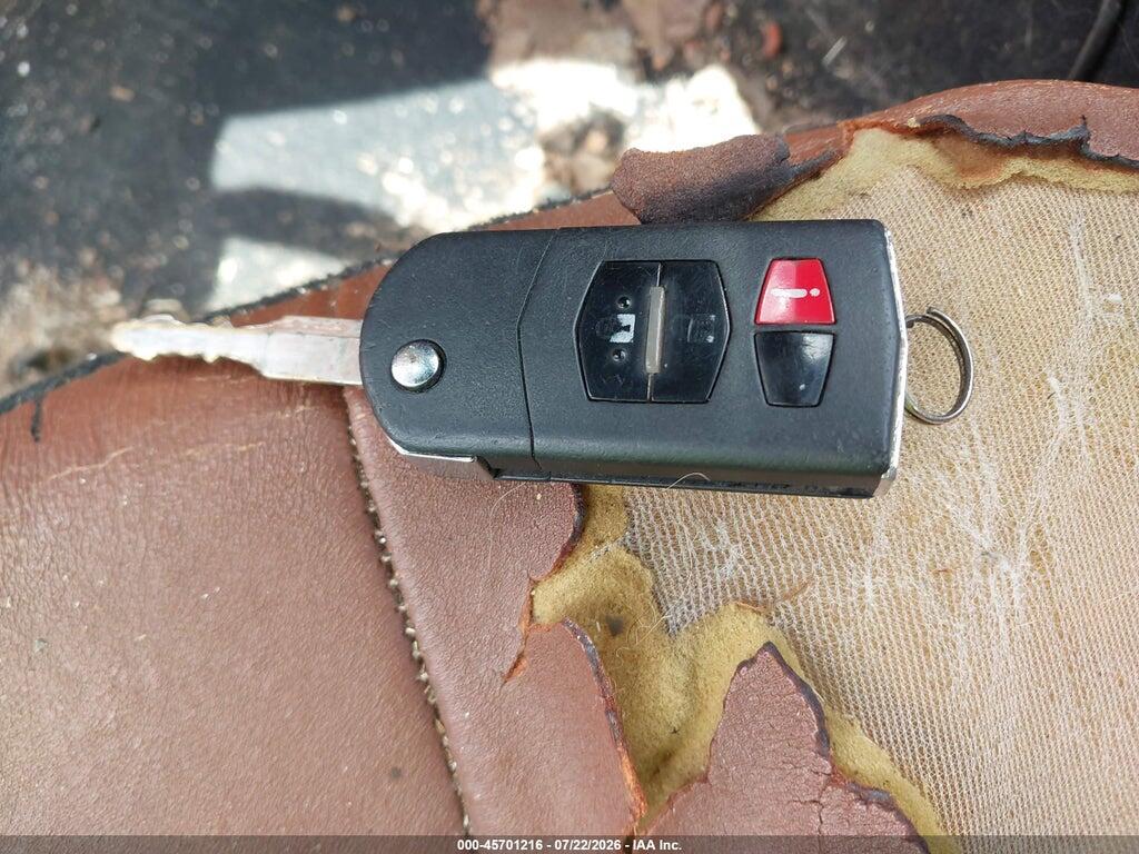 JM1NC25F060122436 2006 MAZDA MX-5 photo no. 11