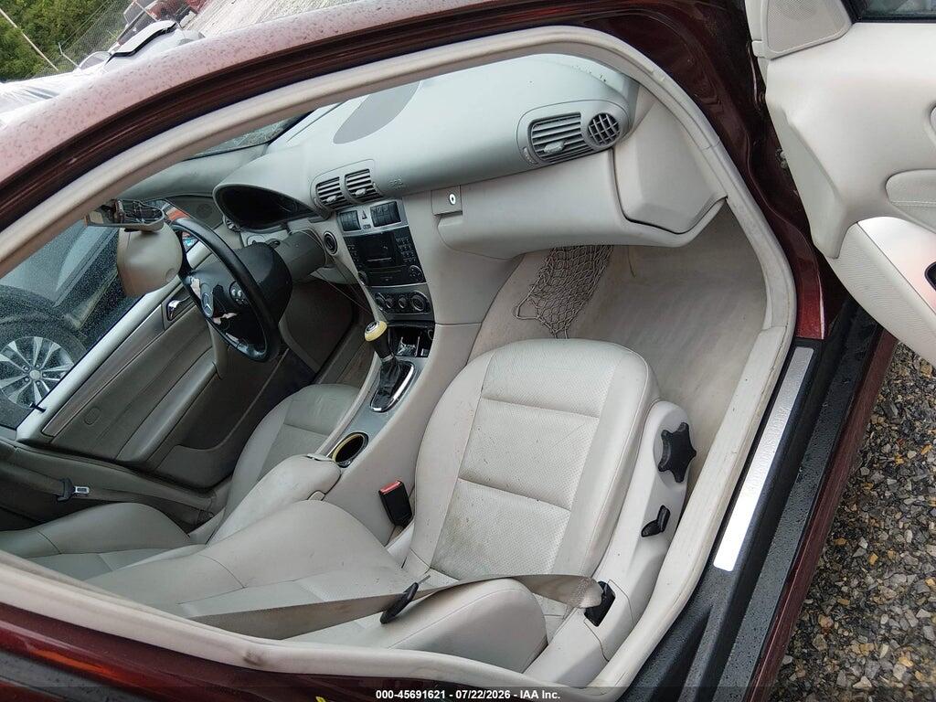 WDBRF52H86A877150 2006 MERCEDES-BENZ C 230 photo no. 5