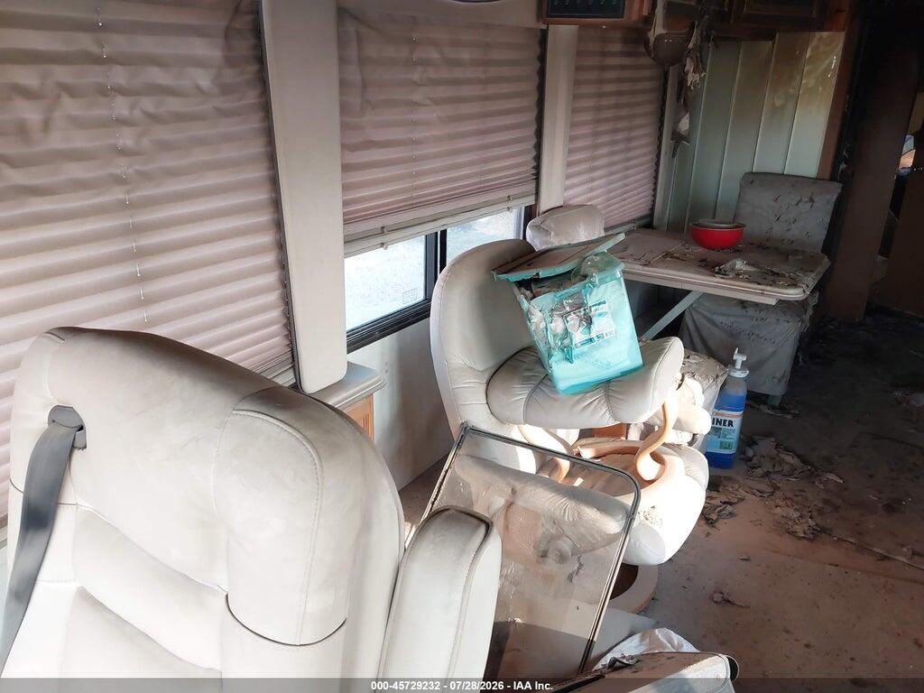 1BBCLB3804W100089 2004 BLUE BIRD MPV photo no. 8