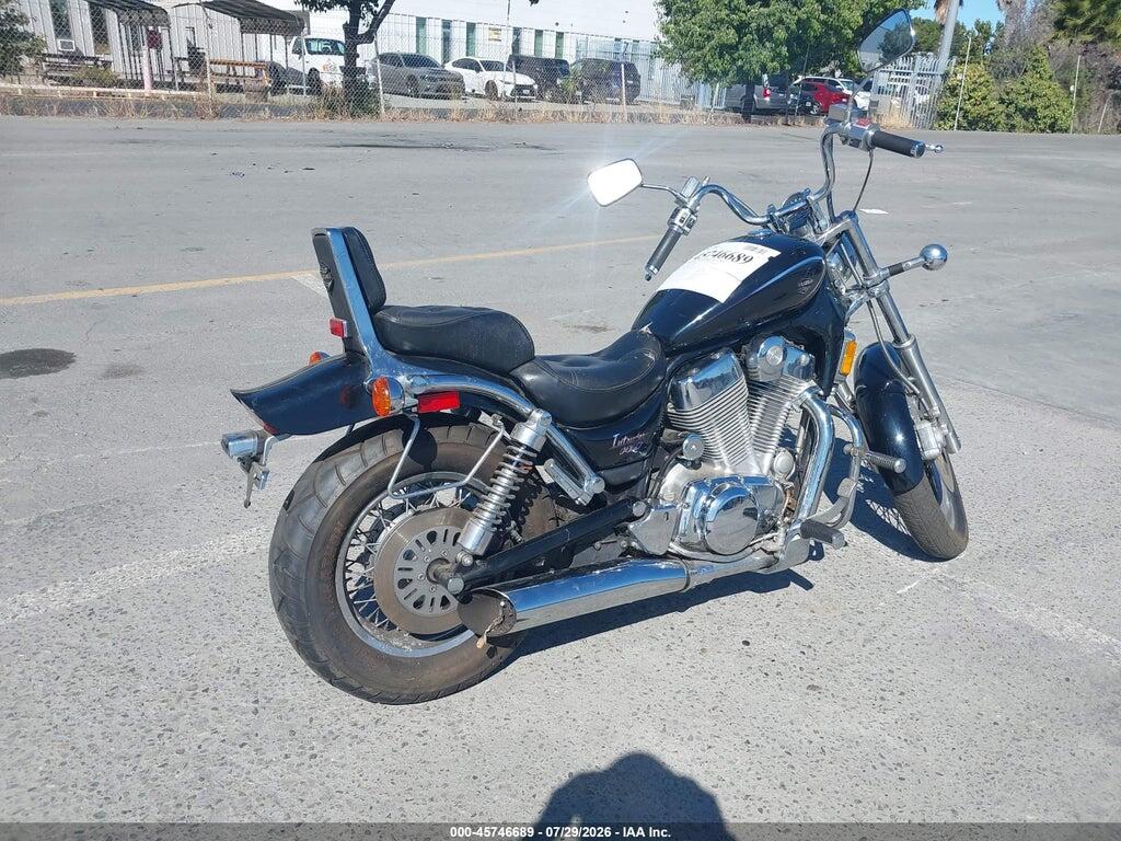 JS1VX51L7R2103578 1994 SUZUKI VS1400 photo no. 4