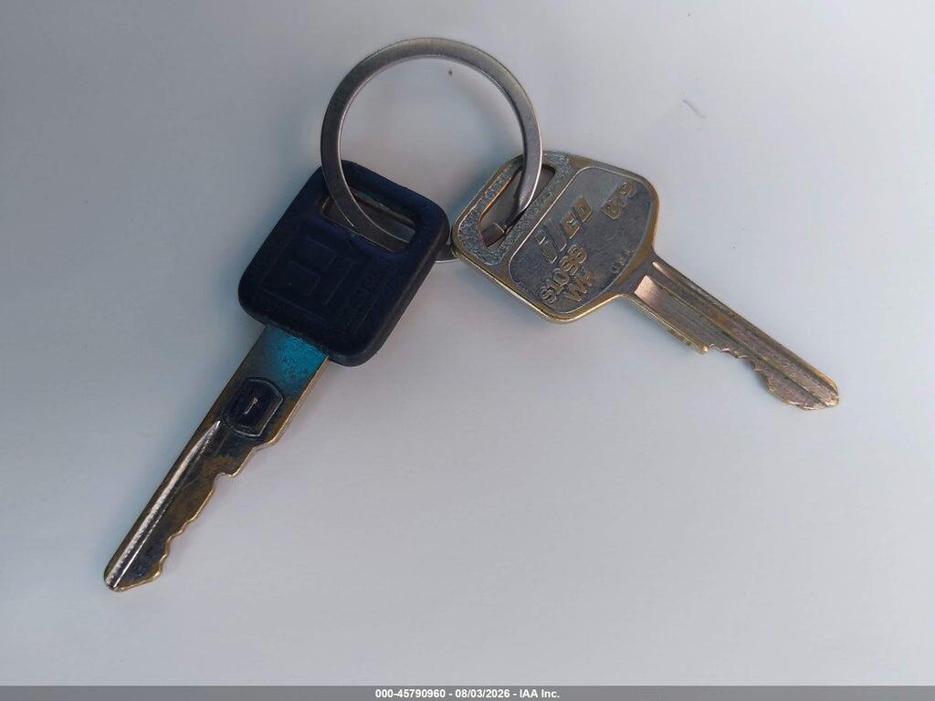2G1FP22K622105622 2002 CHEVROLET CAMARO photo no. 11