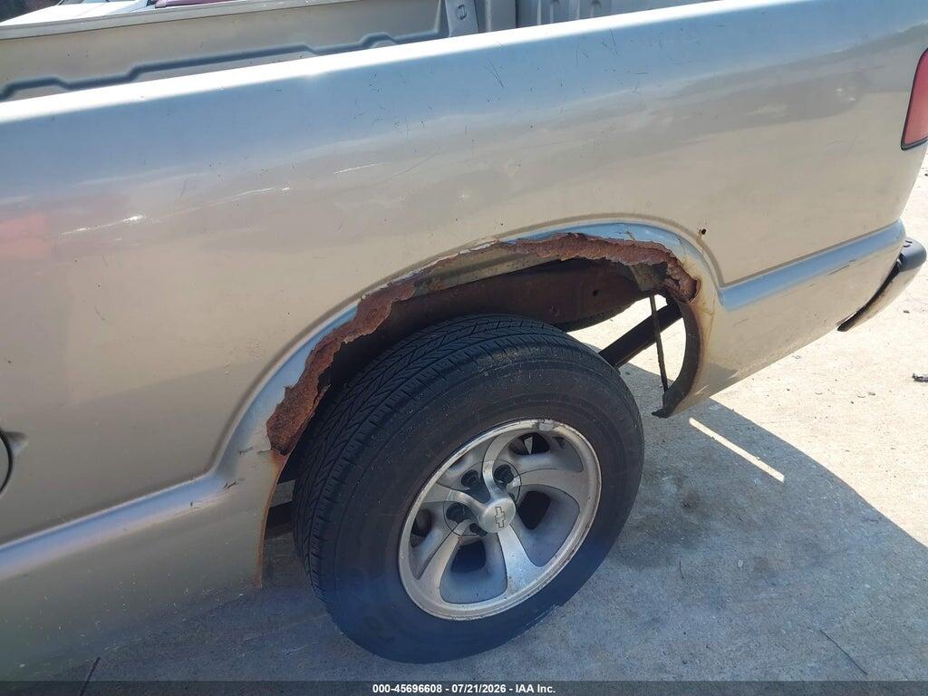 1GCCS195628108834 2002 CHEVROLET S-10 photo no. 6