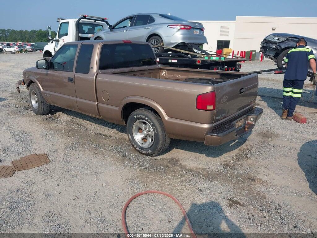 1GCCS19W928141836 2002 CHEVROLET S-10 photo no. 3