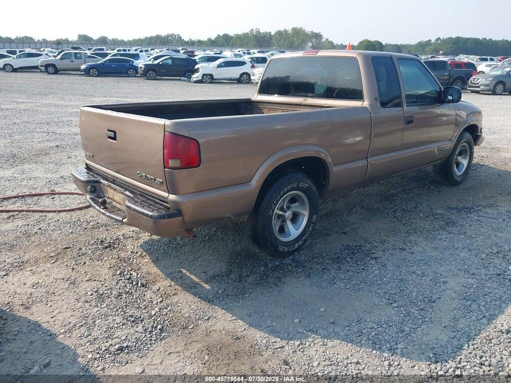 1GCCS19W928141836 2002 CHEVROLET S-10 photo no. 4