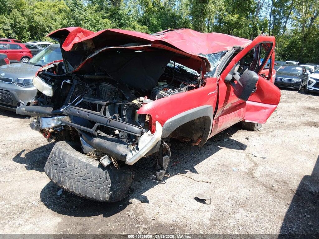1GCEK19T72E174205 2002 CHEVROLET SILVERADO 1500 photo no. 2