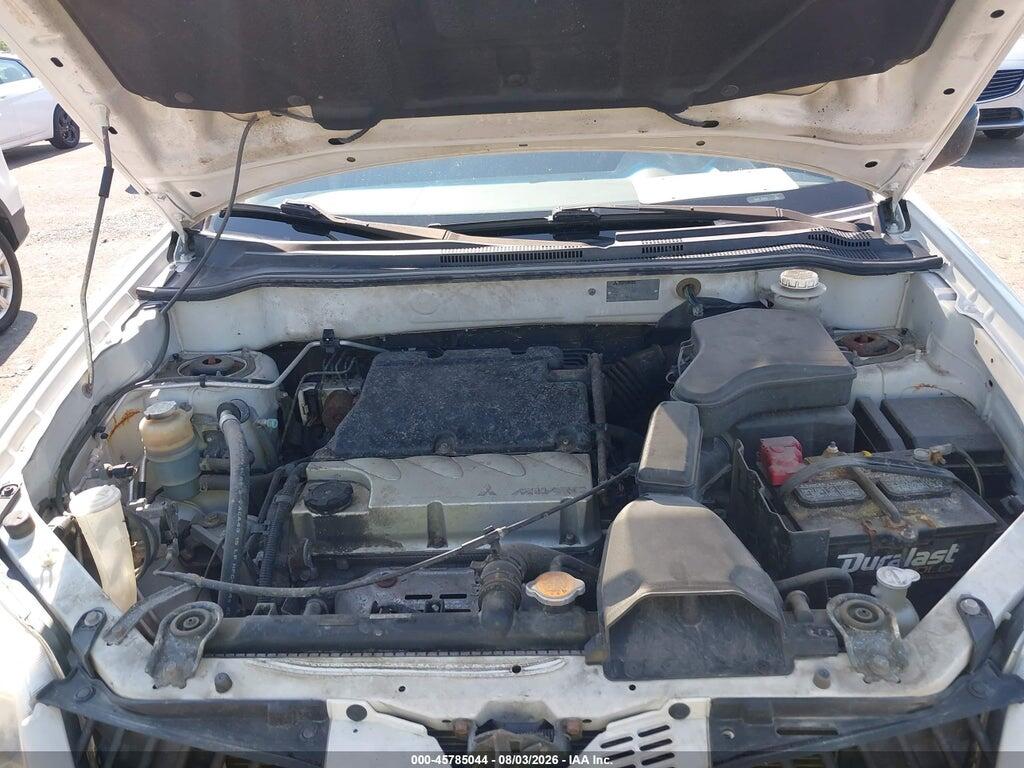 JA4LZ31F16U035696 2006 MITSUBISHI OUTLANDER photo no. 10