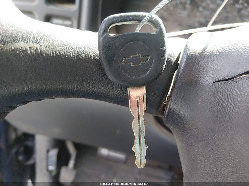 2GCEC19VX21185862 2002 CHEVROLET SILVERADO 1500 photo no. 11