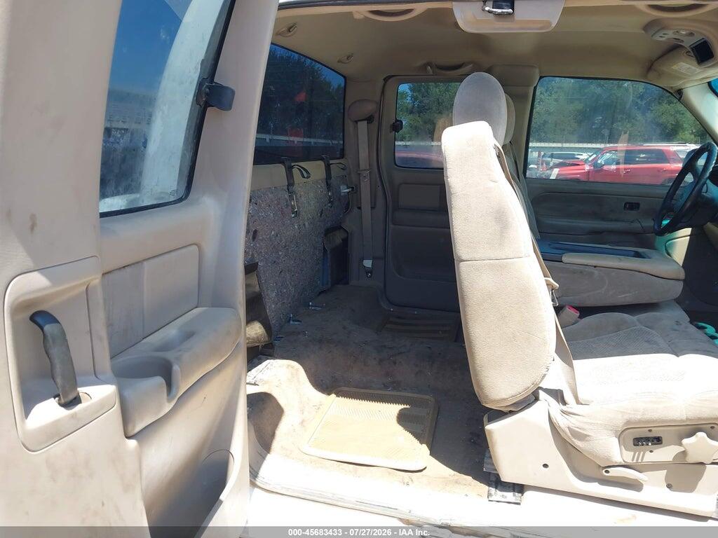1GCHK29G12E183763 2002 CHEVROLET SILVERADO 2500HD photo no. 8