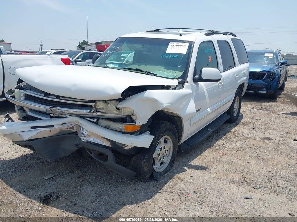 1GNEK13Z22R262561 2002 CHEVROLET TAHOE photo no. 2