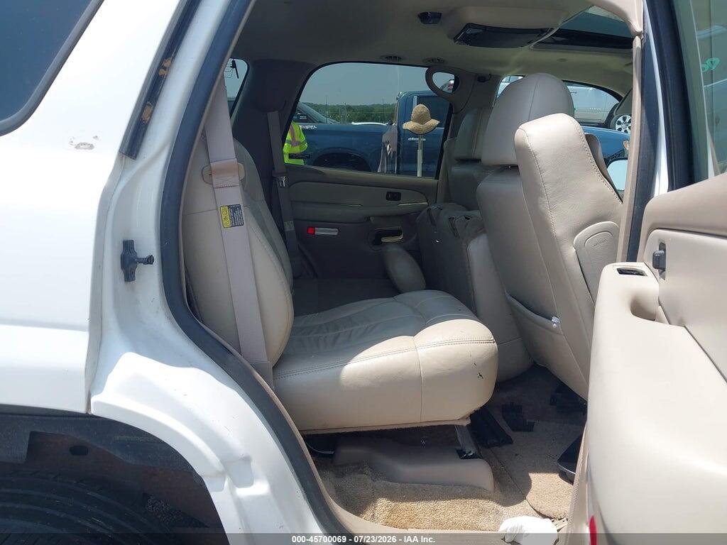 1GNEK13Z22R262561 2002 CHEVROLET TAHOE photo no. 8