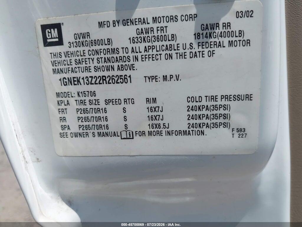 1GNEK13Z22R262561 2002 CHEVROLET TAHOE photo no. 9