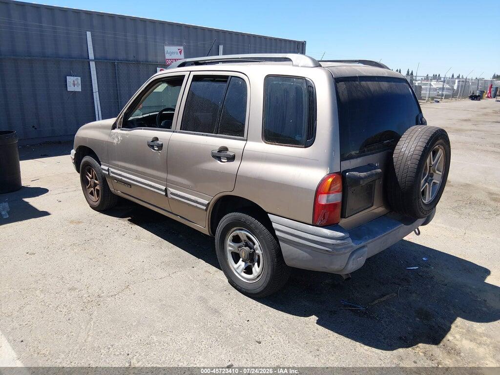 2CNBE13C626942162 2002 CHEVROLET TRACKER photo no. 3