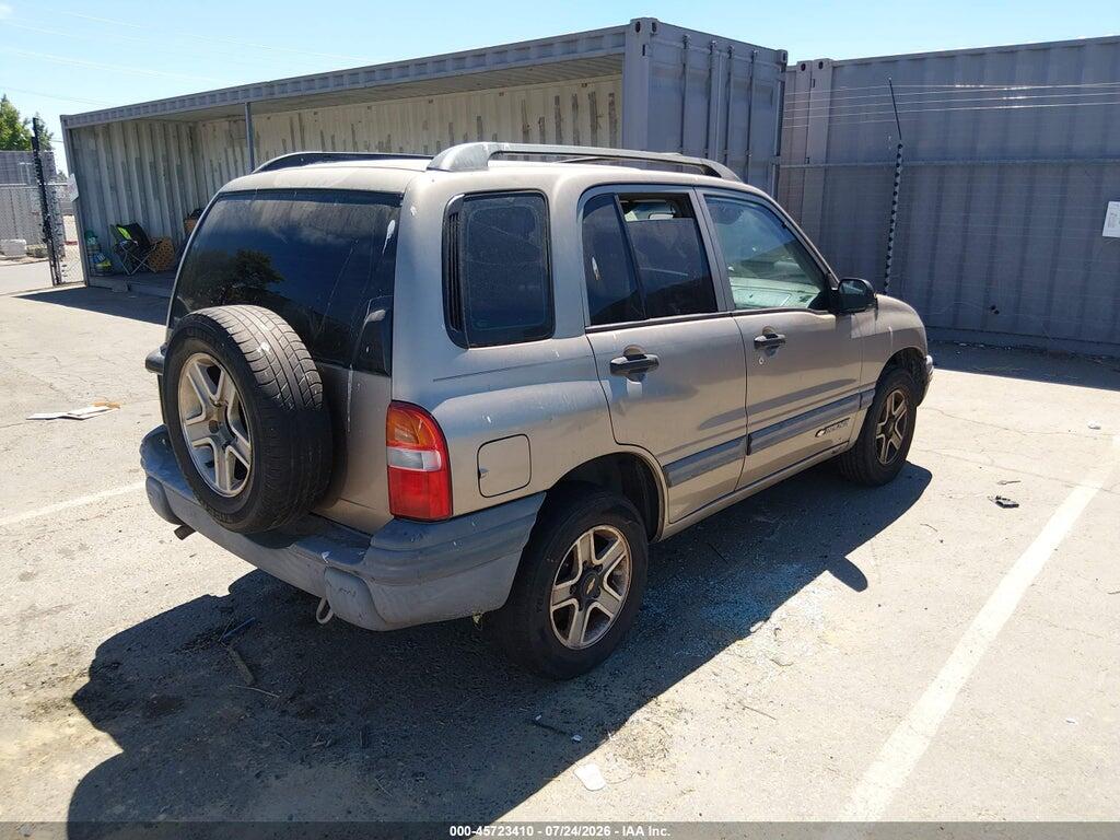 2CNBE13C626942162 2002 CHEVROLET TRACKER photo no. 4