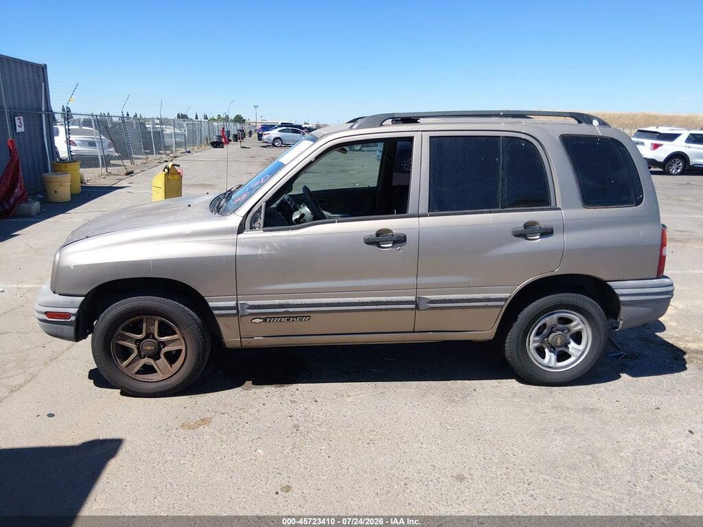 2CNBE13C626942162 2002 CHEVROLET TRACKER photo no. 6
