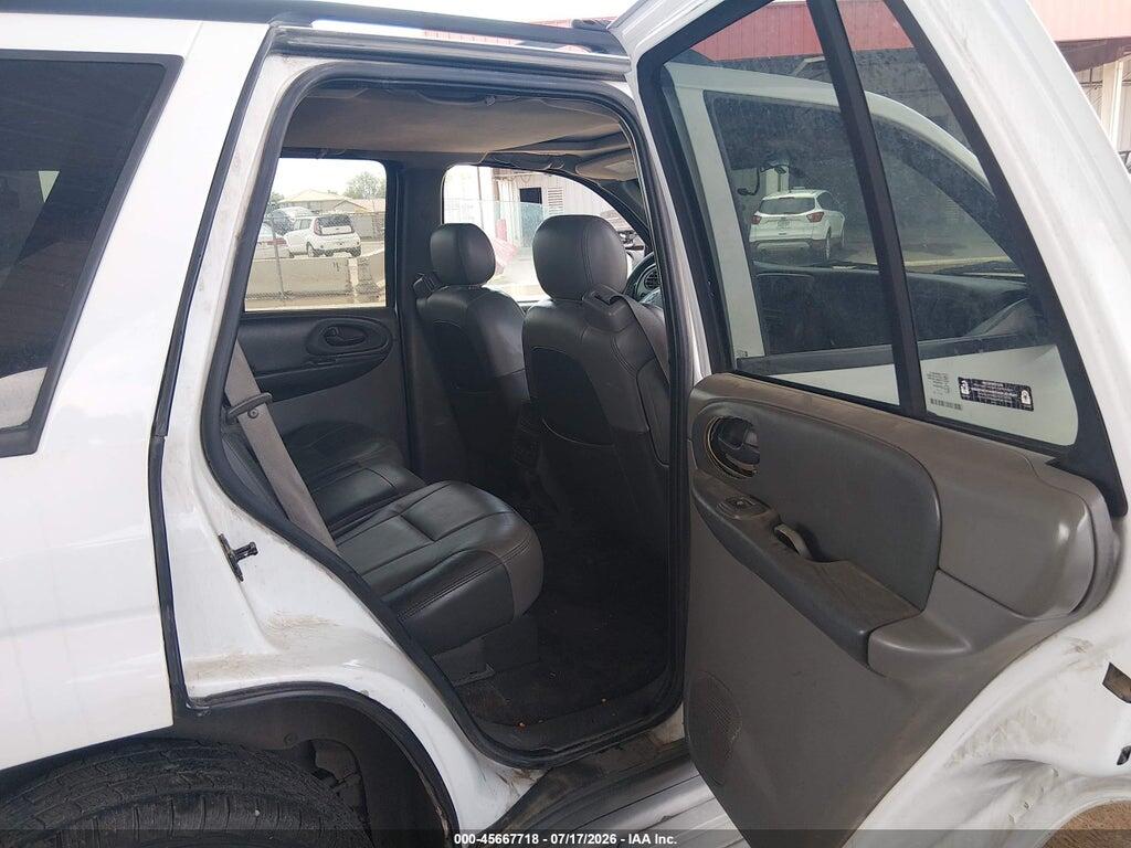 1GNDS13S522476533 2002 CHEVROLET TRAILBLAZER photo no. 8