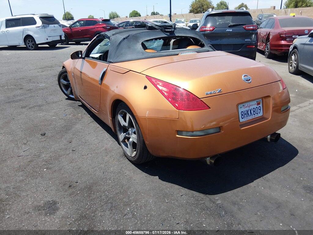 JN1AZ36A56M454292 2006 NISSAN 350Z photo no. 3