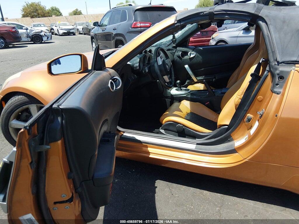 JN1AZ36A56M454292 2006 NISSAN 350Z photo no. 5