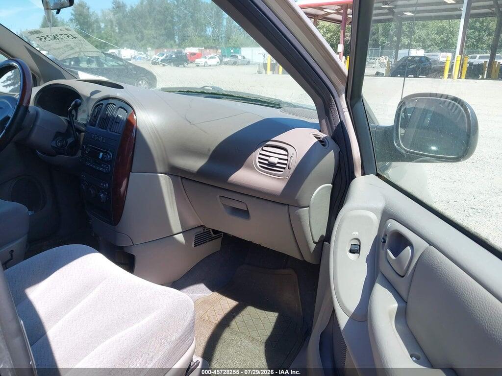 2C4GP44332R729253 2002 CHRYSLER TOWN & COUNTRY photo no. 5