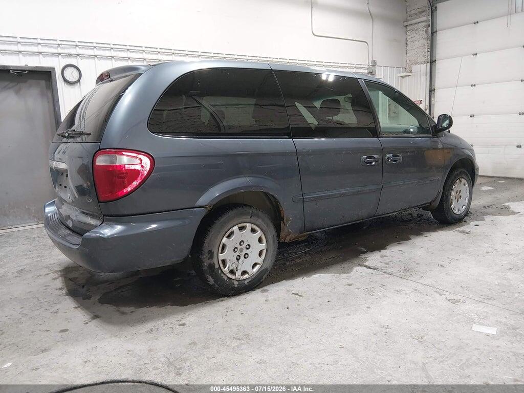2C8GP44332R697869 2002 CHRYSLER TOWN & COUNTRY photo no. 4