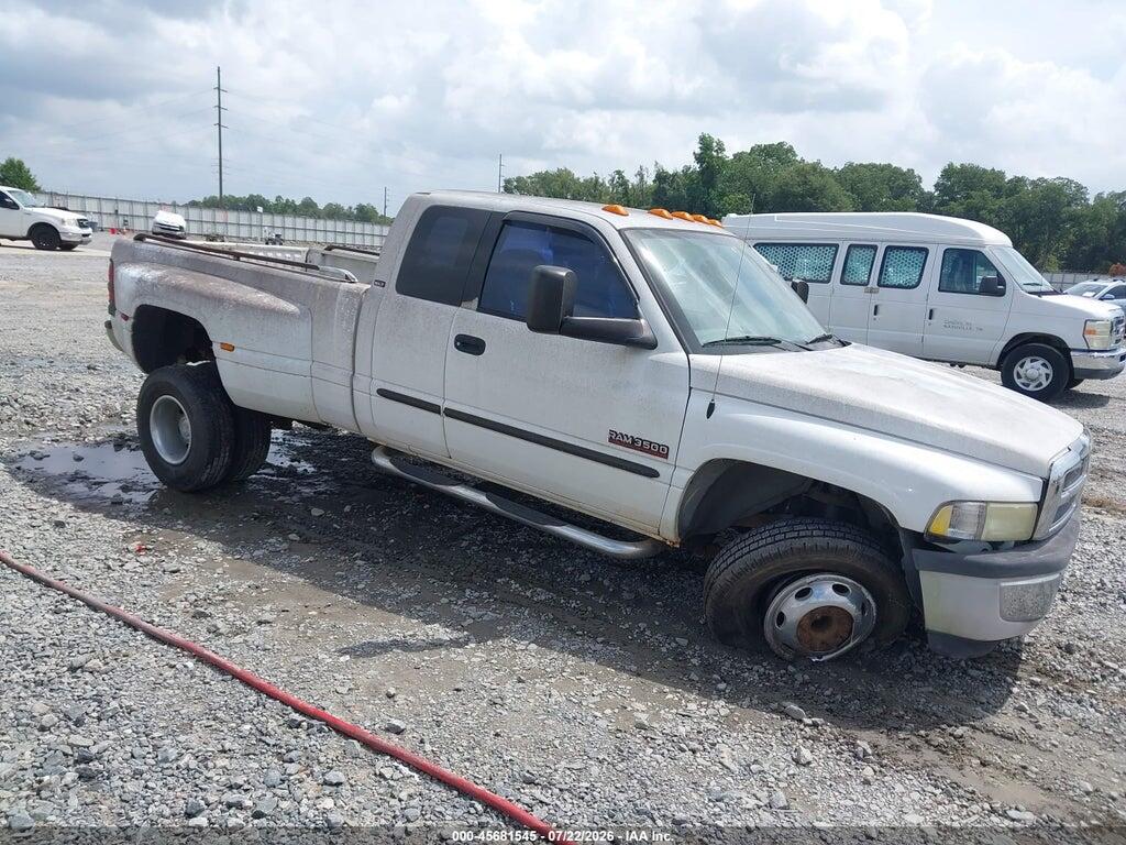 3B7MF33612M201617 2002 DODGE RAM 3500 photo no. 1
