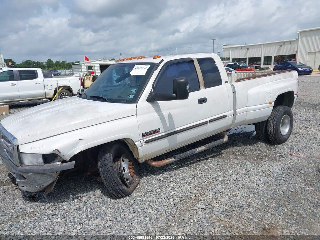 3B7MF33612M201617 2002 DODGE RAM 3500 photo no. 2