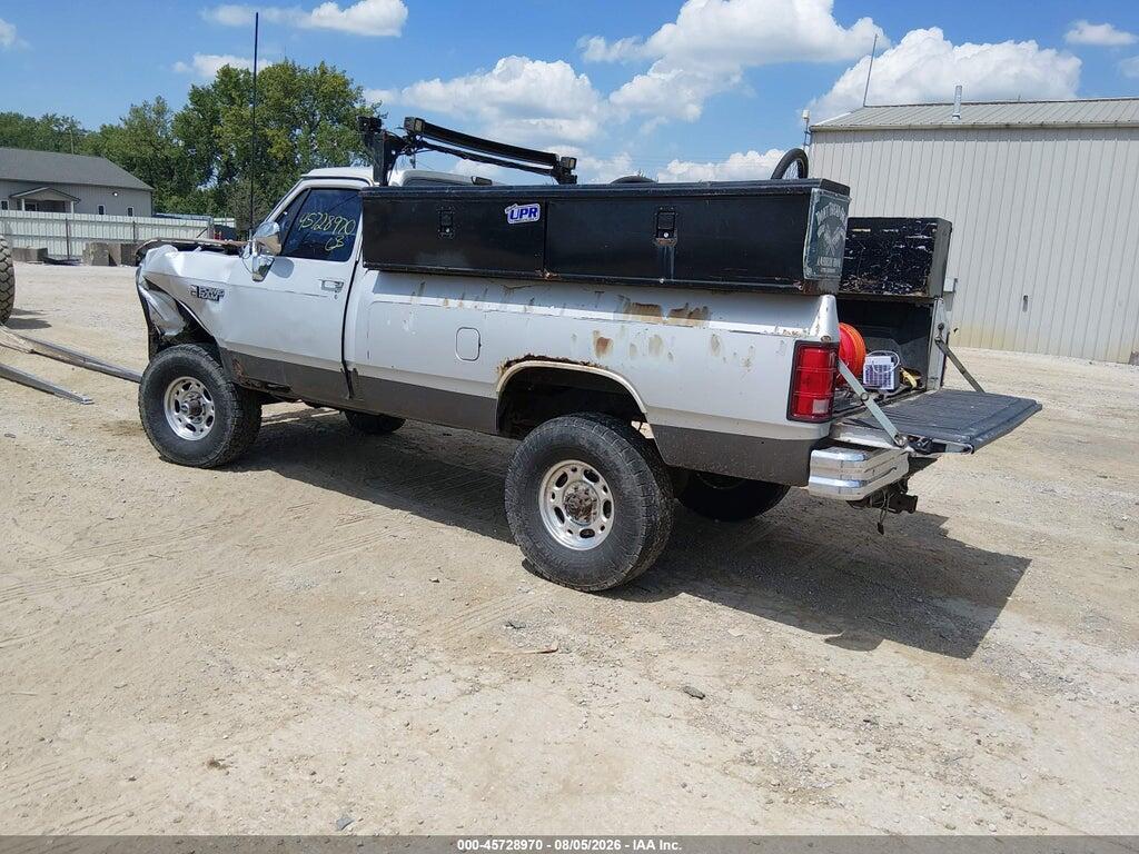1B7KM26Z2LS671290 1990 DODGE W-SERIES photo no. 3