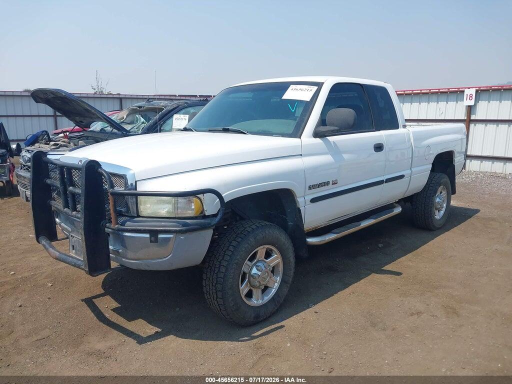 3B7KF23Z22M278993 2002 DODGE RAM 2500 photo no. 2