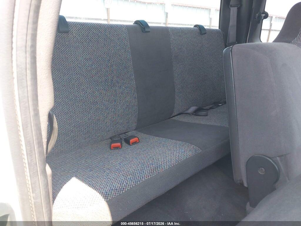 3B7KF23Z22M278993 2002 DODGE RAM 2500 photo no. 8