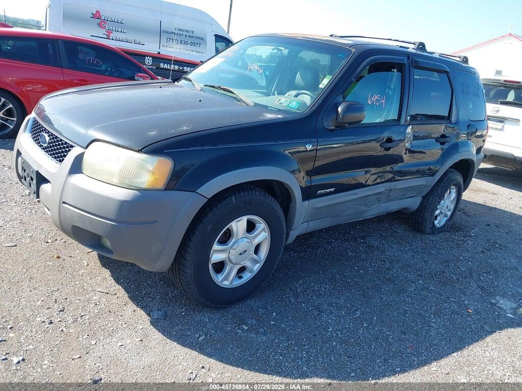 1FMCU04102KA69097 2002 FORD ESCAPE photo no. 2