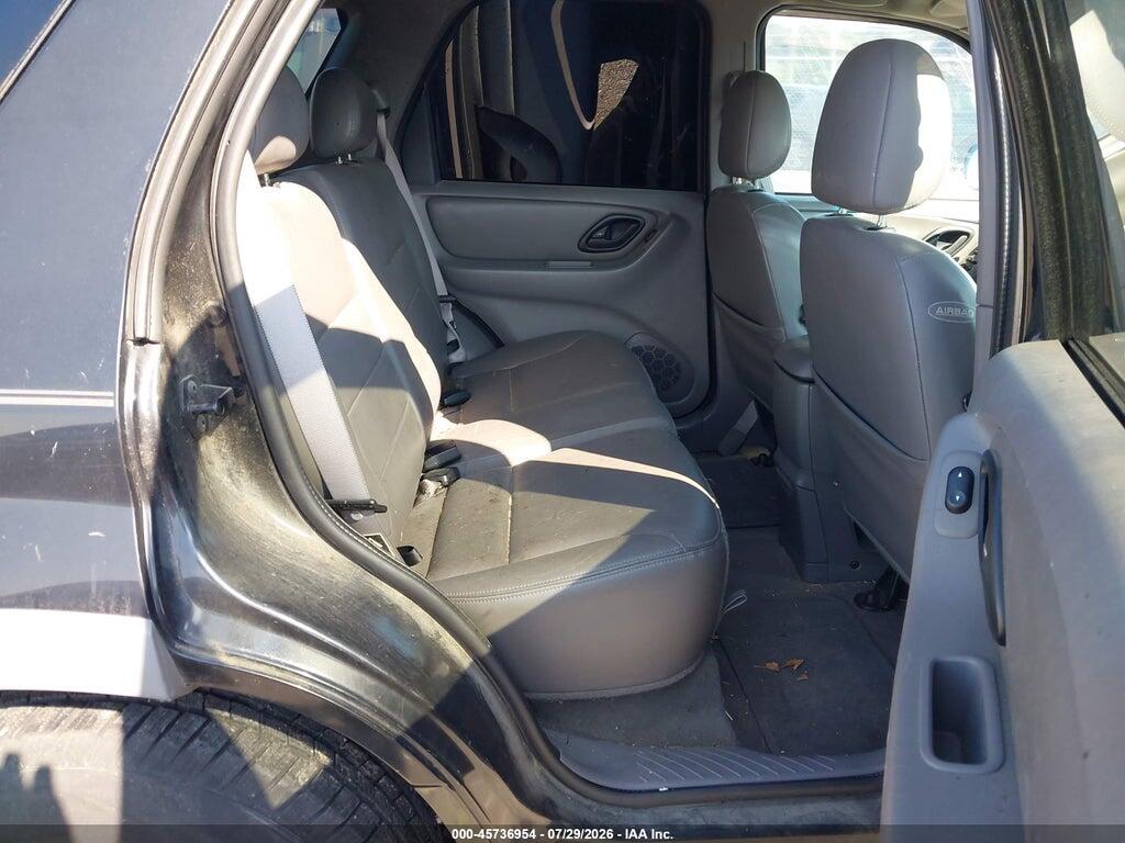 1FMCU04102KA69097 2002 FORD ESCAPE photo no. 8