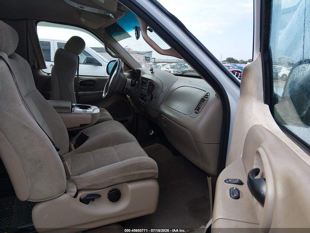 1FTRX17W82NA59497 2002 FORD F-150 photo no. 5