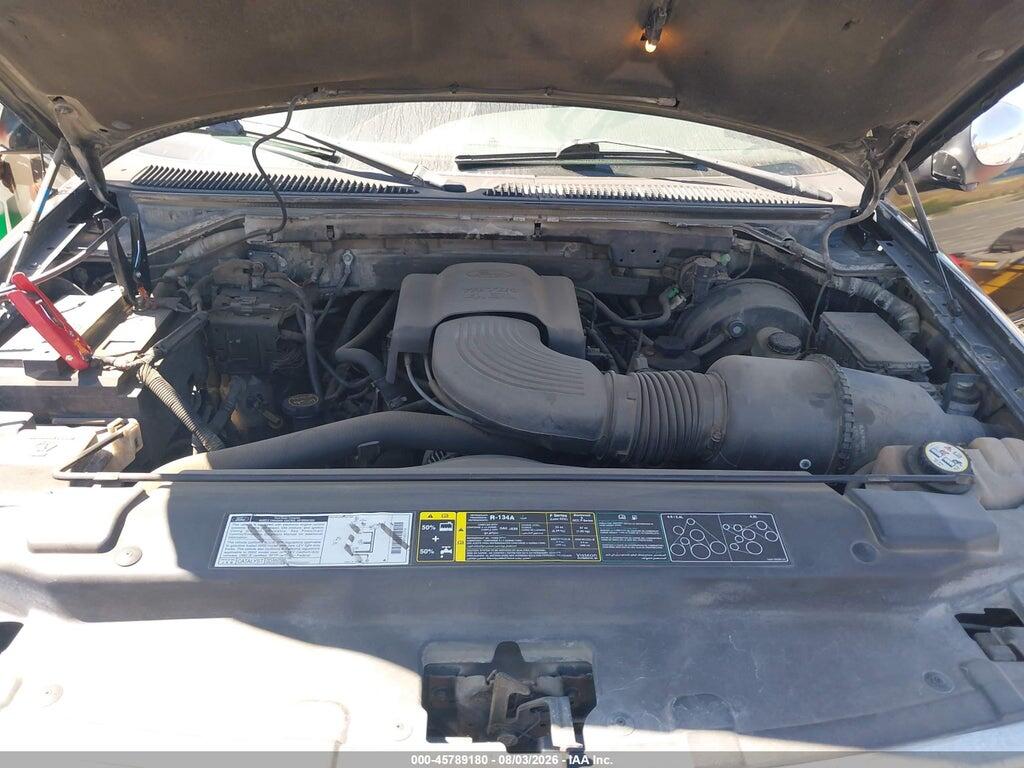 1FTRX17W42NA25704 2002 FORD F-150 photo no. 10