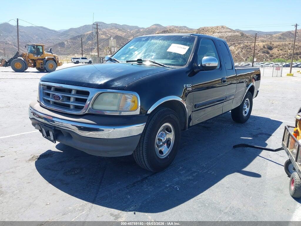 1FTRX17W42NA25704 2002 FORD F-150 photo no. 2