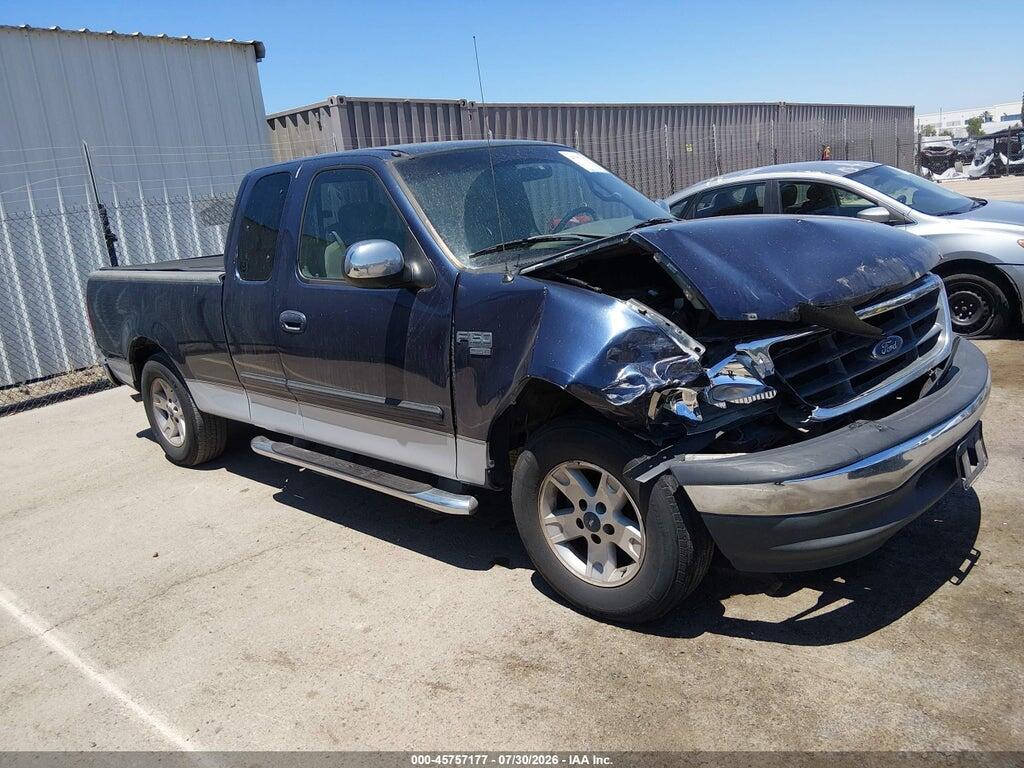 2FTRX17W32CA28910 2002 FORD F-150 photo no. 1