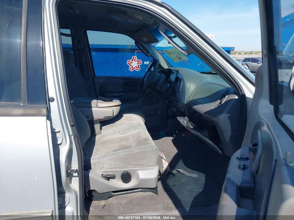1FTRW07L02KD05267 2002 FORD F-150 photo no. 5