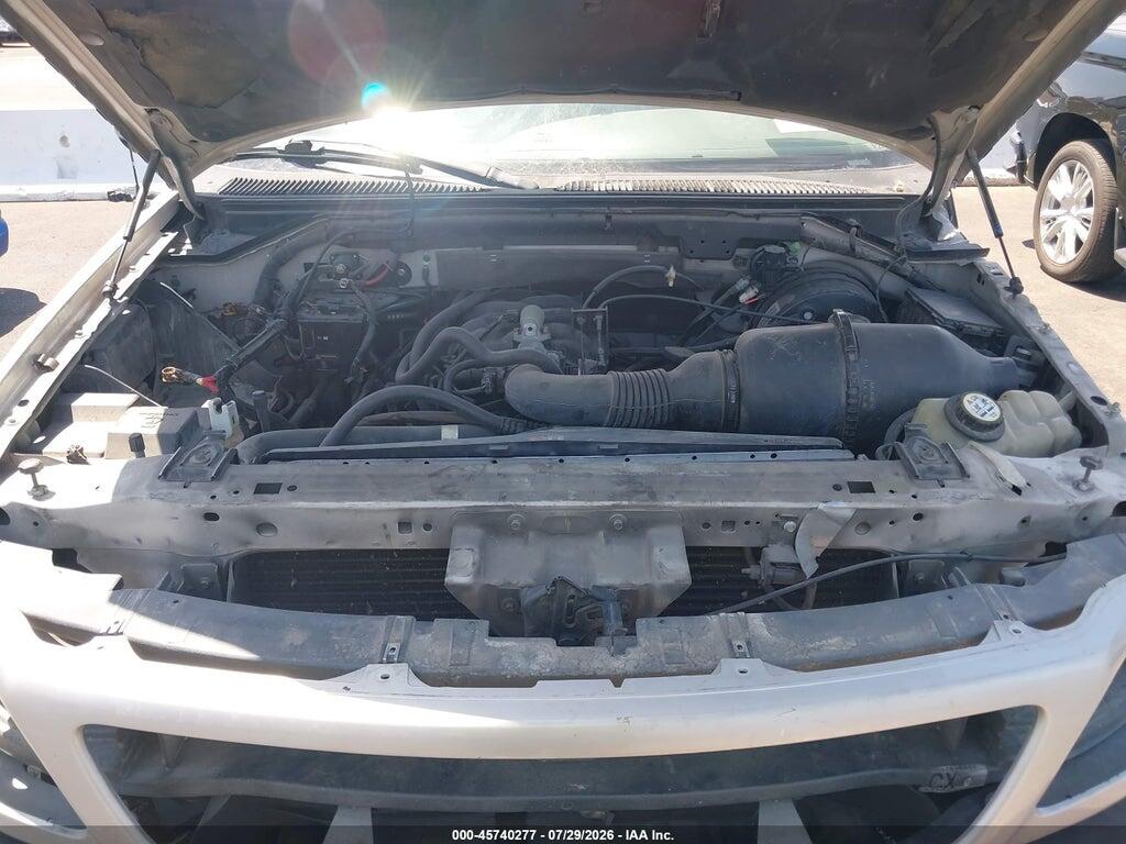 1FTRX17202NB11864 2002 FORD F-150 photo no. 10