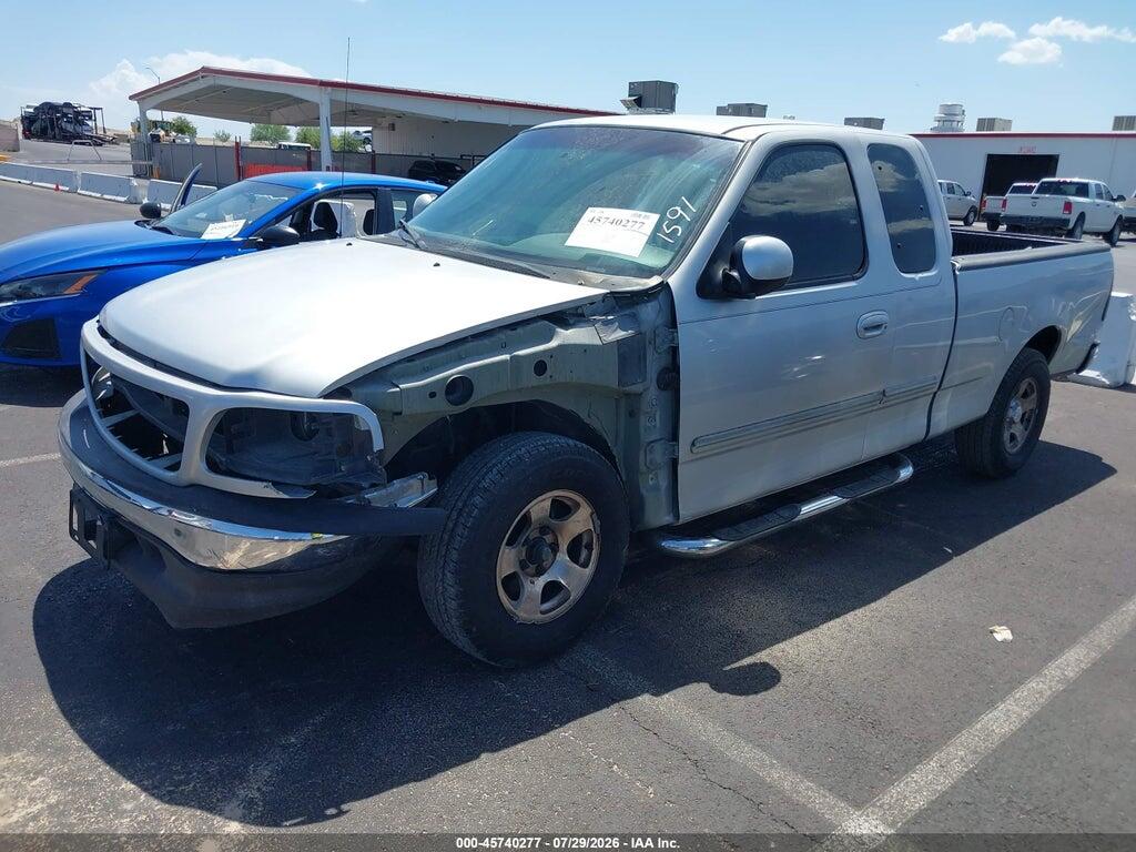 1FTRX17202NB11864 2002 FORD F-150 photo no. 2