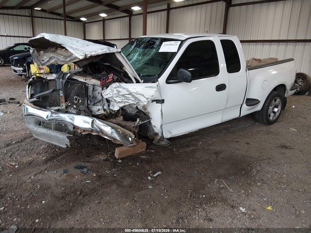 2FTRX07222CA26685 2002 FORD F-150 photo no. 2