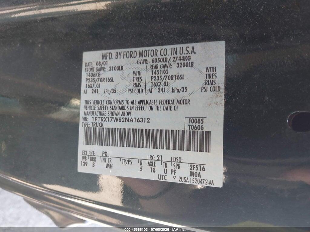 1FTRX17W82NA16312 2002 FORD F-150 photo no. 9