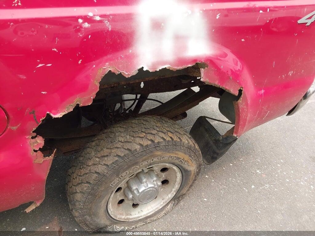 1FTNX21LX2EA70178 2002 FORD F-250 photo no. 6