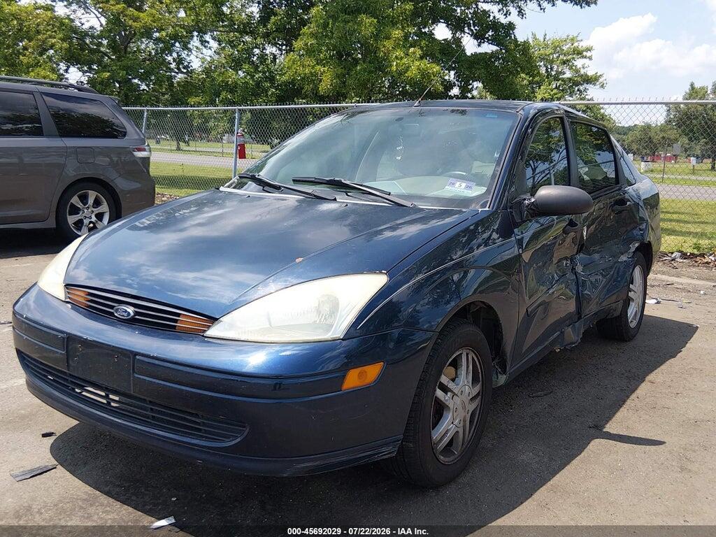 1FAFP34342W262444 2002 FORD FOCUS photo no. 2